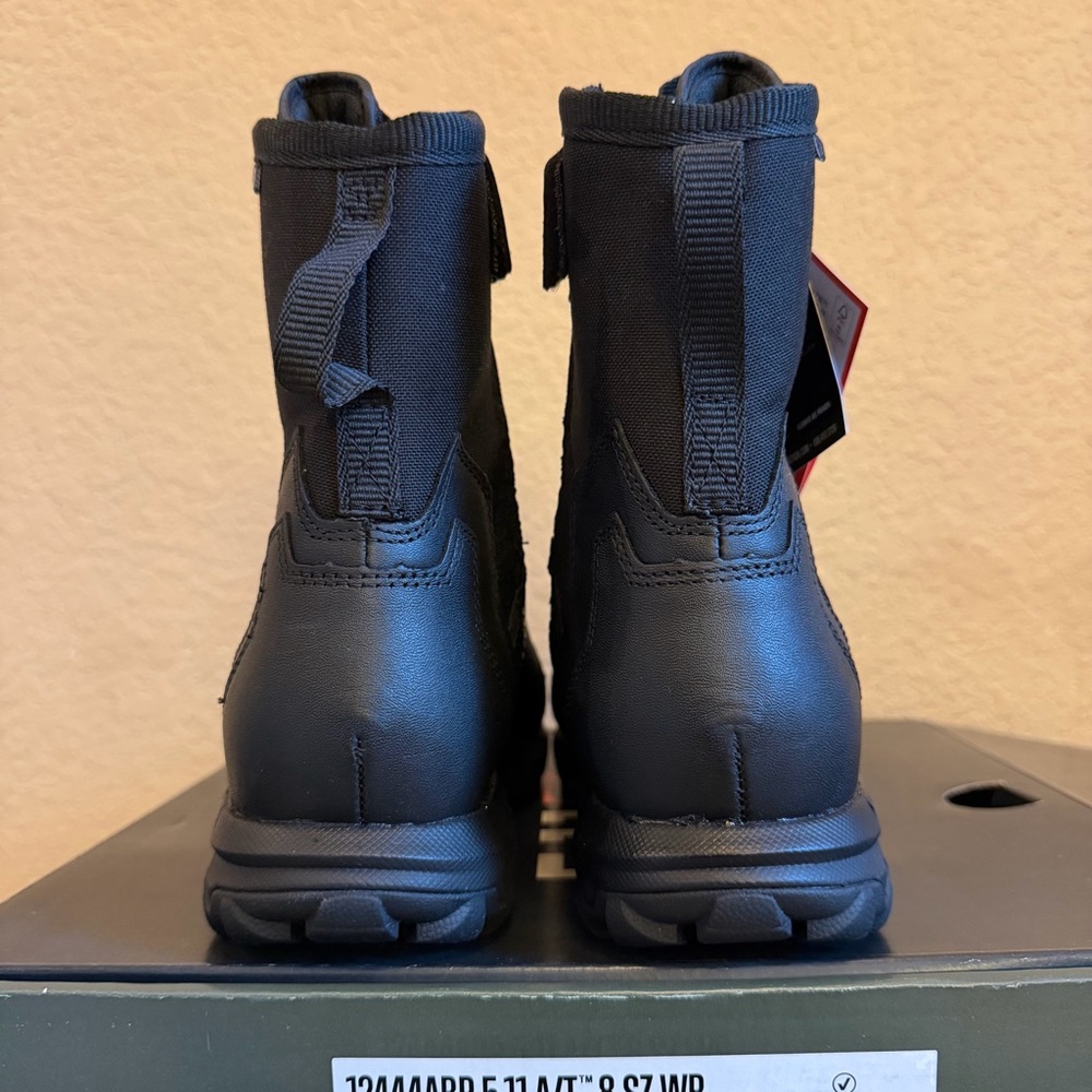 NEW 5.11 A/T™ 8" WATERPROOF SIDE ZIP BOOTS Men’s Wide - Picture 6 of 11